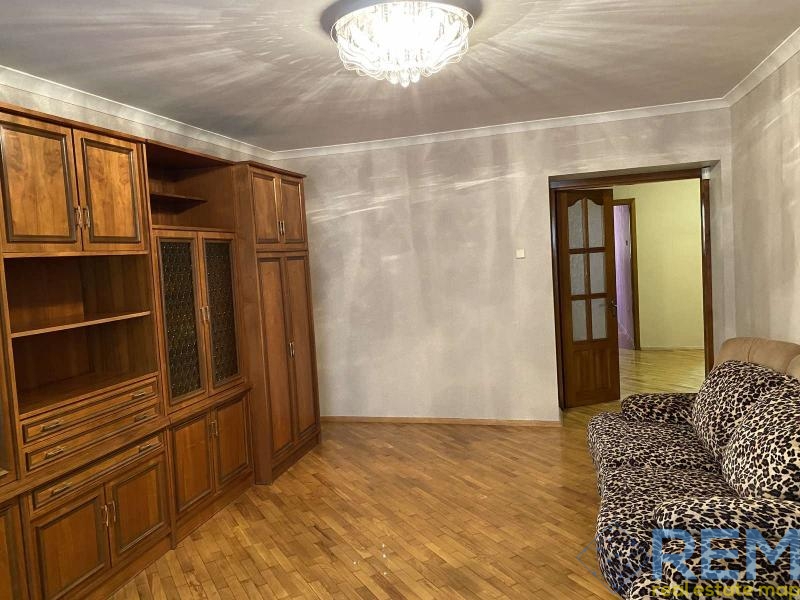 продажа трехкомнатной квартиры номер A-173405 в Приморском районе, фото номер 7